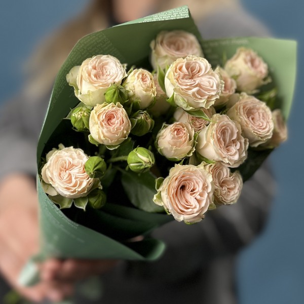 3 кустовые розы Рослин 40 см