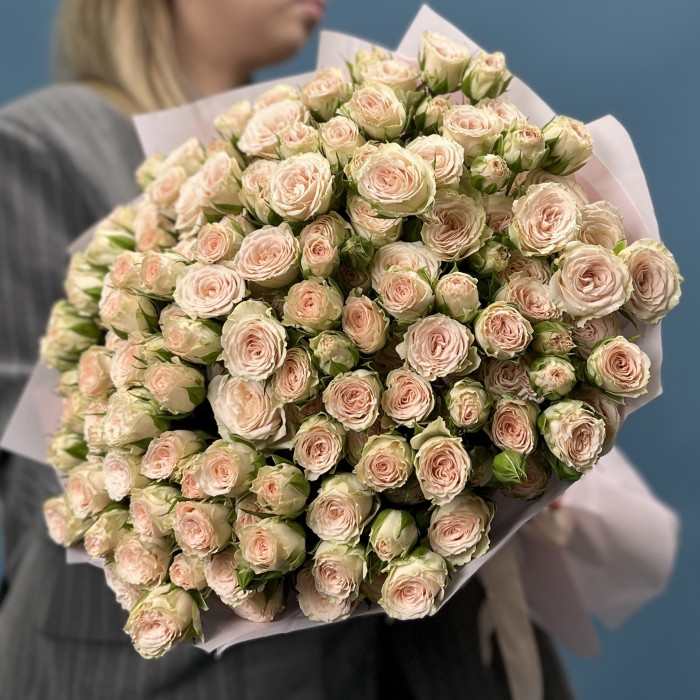 35 кустовых роз Рослин 50 см