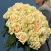 45 персиковых роз Пич Аваланш 60 см