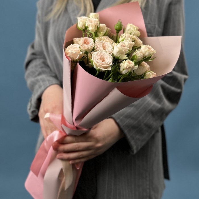 5 кустовых роз Рослин 50 см