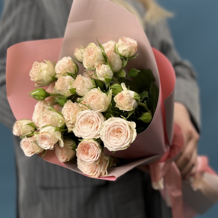 5 кустовых роз Рослин 50 см