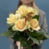 5 роз Пич Аваланш 60 см