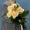 5 роз Пич Аваланш 60 см