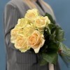 7 персиковых роз Пич Аваланш 60 см
