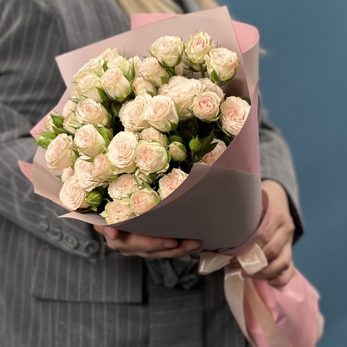 9 кустовых роз Рослин 50 см