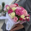 Нежная композиция из роз  в коробке