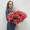 25 кустовых роз Саммер Дэнс в коробке