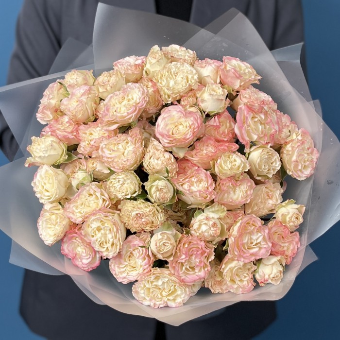 15 пионовидных роз Чарминг Флоу 40 см