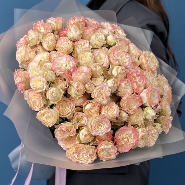 25 пионовидных роз Чарминг Флоу 40 см