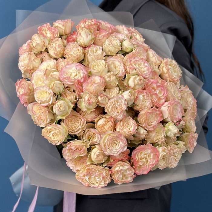 25 пионовидных роз Чарминг Флоу 40 см