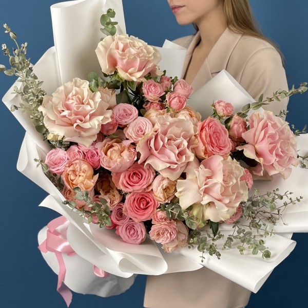 Авторский букет из роз Нежность