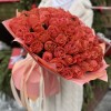 101 роза Корал Экспрешен 50 см