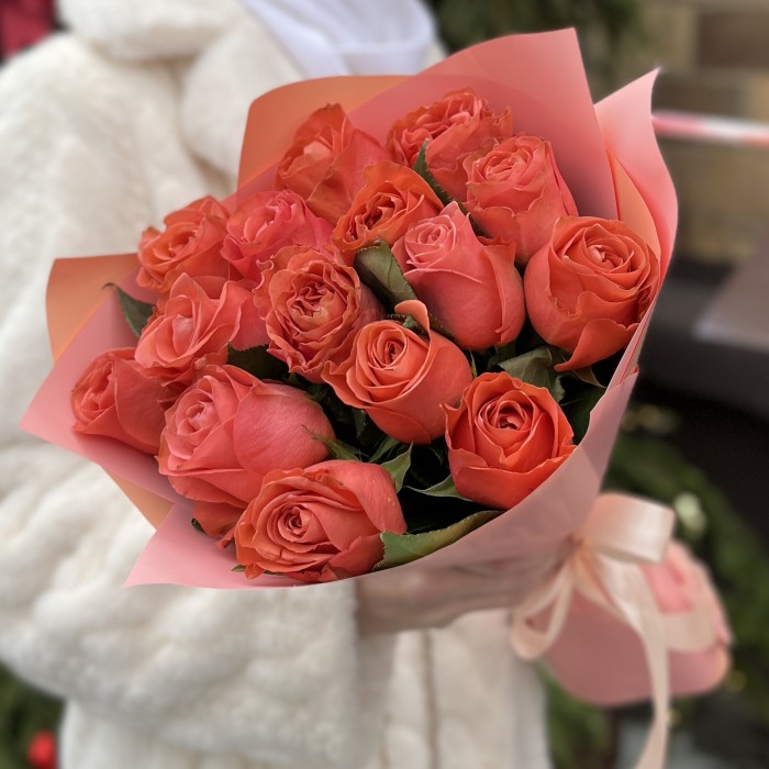 15 роз 50 см Корал Экспрешен