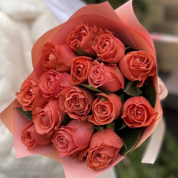15 роз 50 см Корал Экспрешен