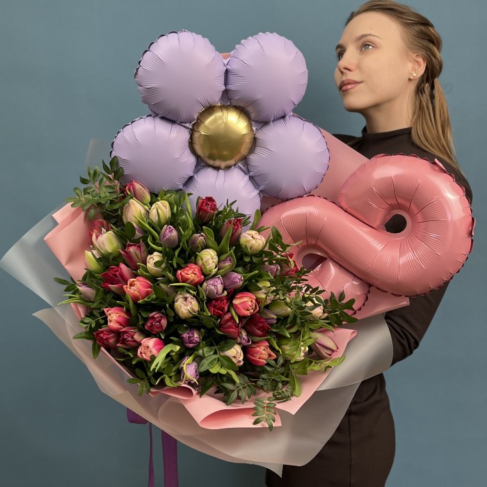 51 пионовидный тюльпан микс с 8 марта