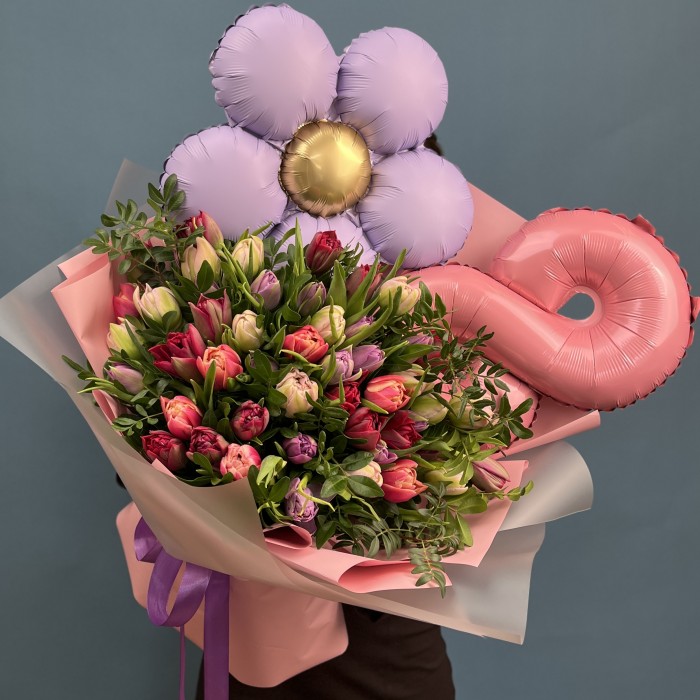 51 пионовидный тюльпан микс с 8 марта