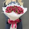 15 малиновых альстромерий