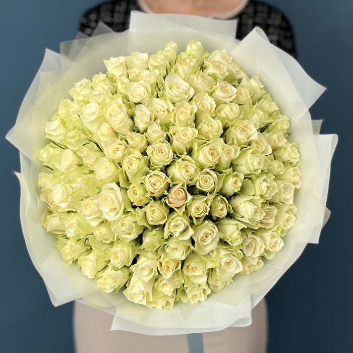 101 белая Роза на Жемчужную свадьбу