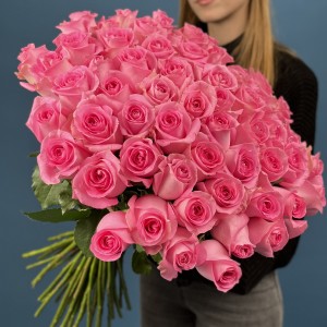 51 розовая роза аква 60 см