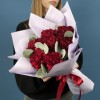 7 пышных бордовых гвоздик с эвкалиптом