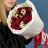9 пышных бордовых гвоздик