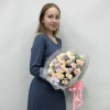 25 розовых роз Пинк Атена 50 см с эвкалиптом