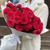 15 красных кустовых пионовидных роз Ред Пиано 60 см
