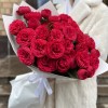 15 красных кустовых пионовидных роз Ред Пиано 60 см