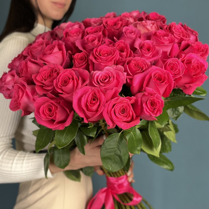 51 длинная малиновая роза Пинк Флойд 70 см