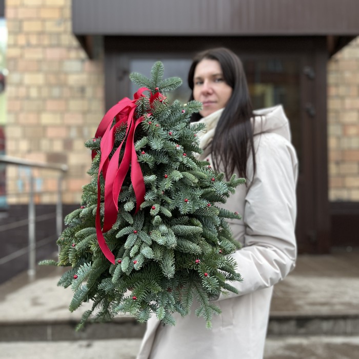 Новогодняя елочка Снегурочка в красном