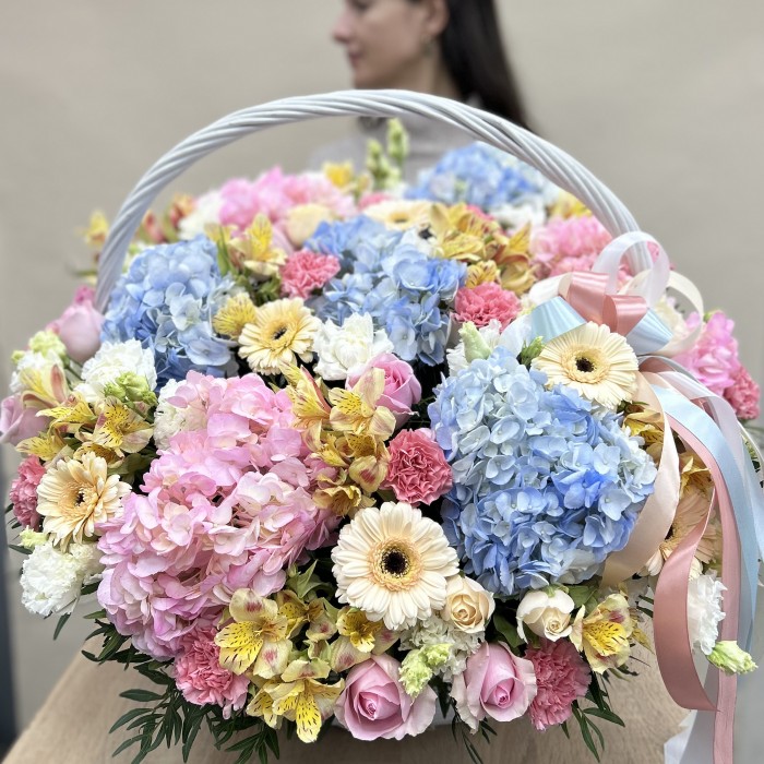 Букет дня в корзине Энергия