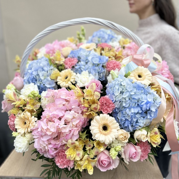 Букет дня в корзине Энергия