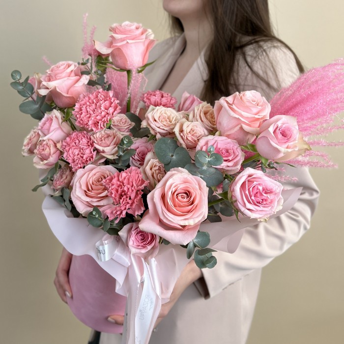 Авторская коробка с розовыми розами