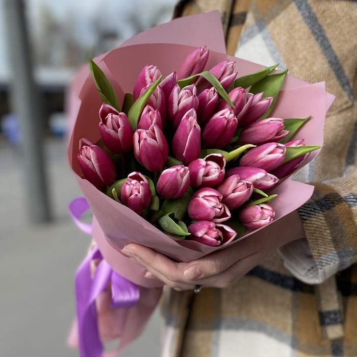 25 тюльпанов Камалия