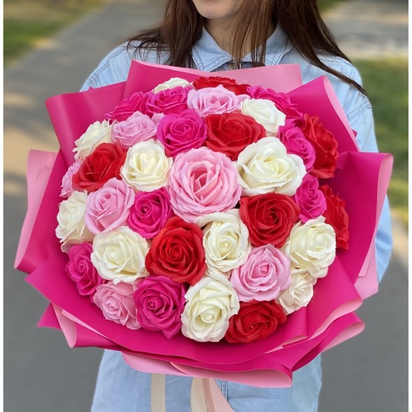 Букет из 35 мыльных роз