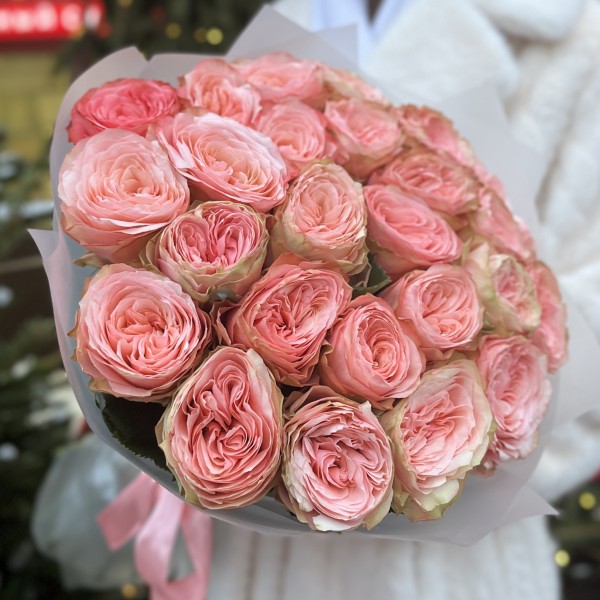 25 пионовидных роз Кахала 50 см