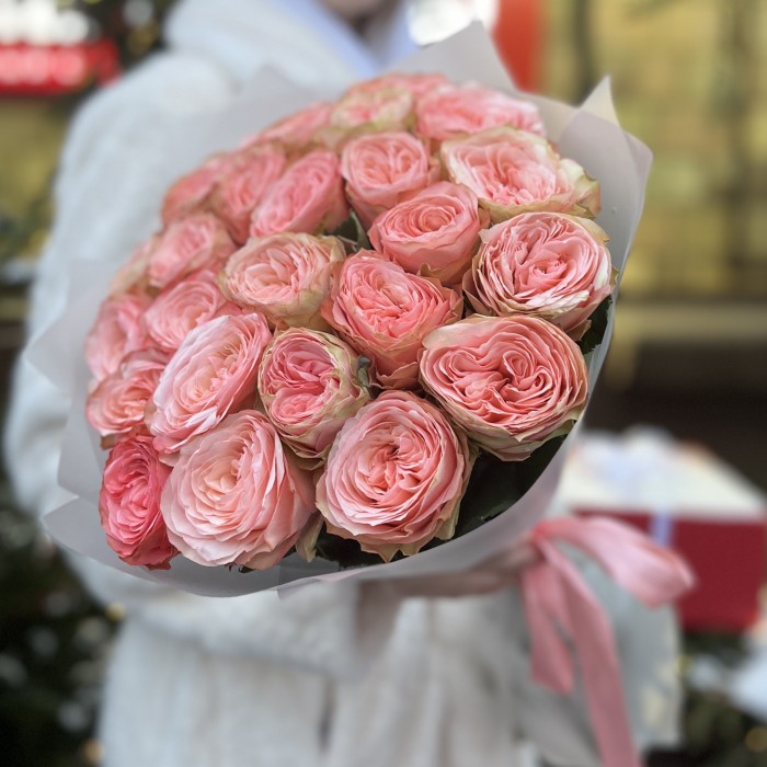 25 пионовидных роз Кахала 50 см