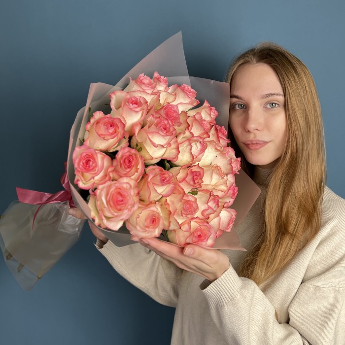 25 роз Джумилия 60 см