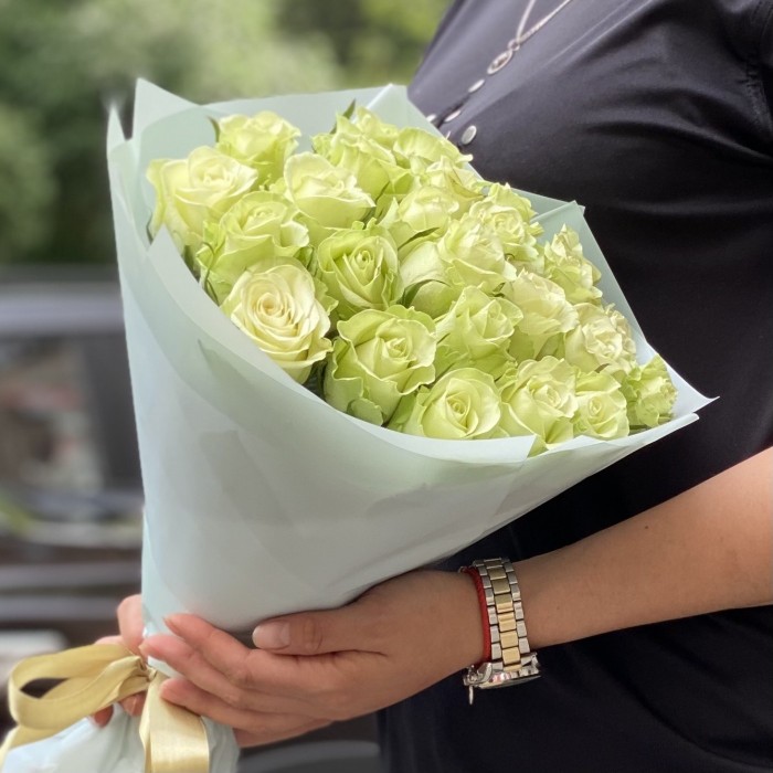 25 зеленых роз Ноель