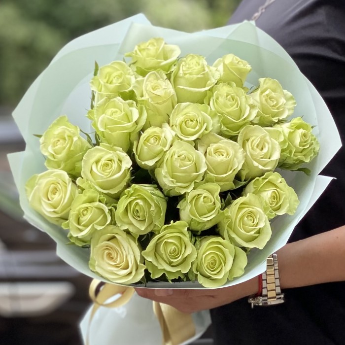 25 зеленых роз Ноель