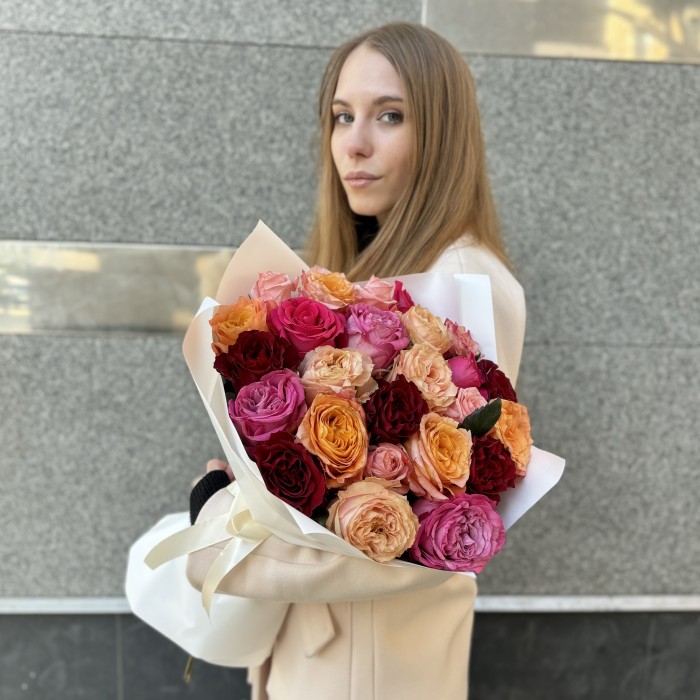 25 роз праздничный MIX