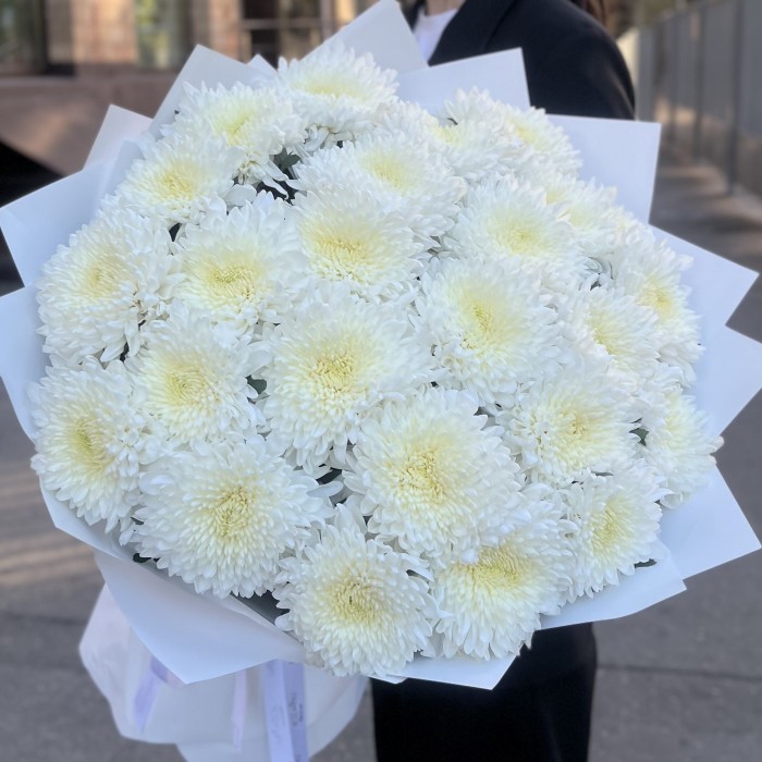 25 белых хризантем Магнум