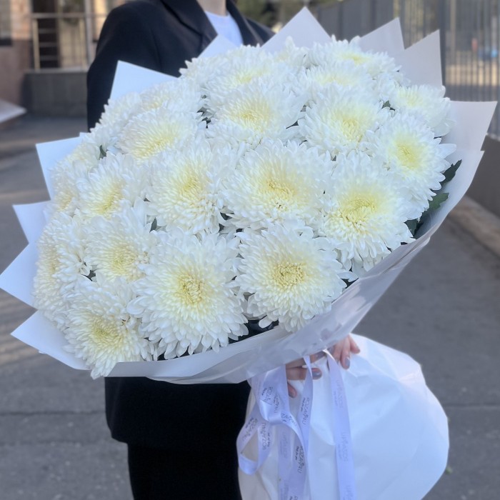 25 белых хризантем Магнум