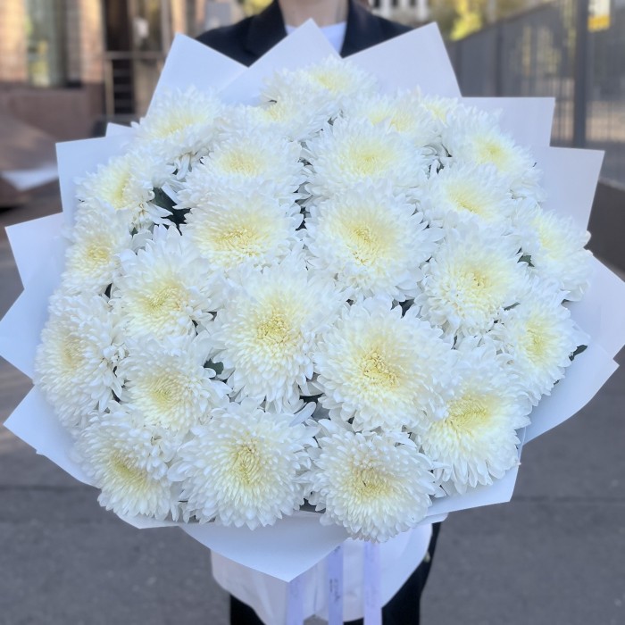 25 белых хризантем Магнум