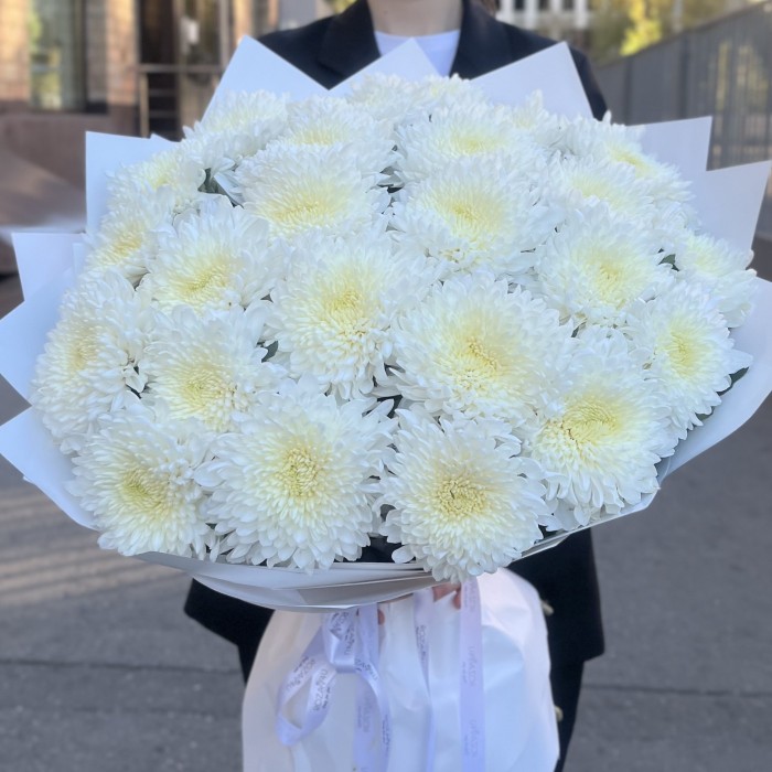 25 белых хризантем Магнум