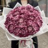 25 фиолетовых хризантем