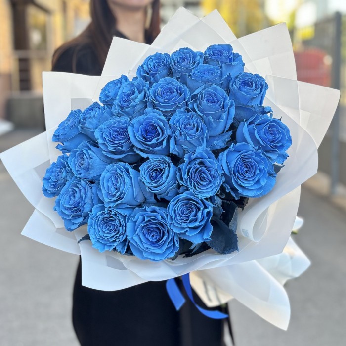 25 голубых роз Бэби Блю