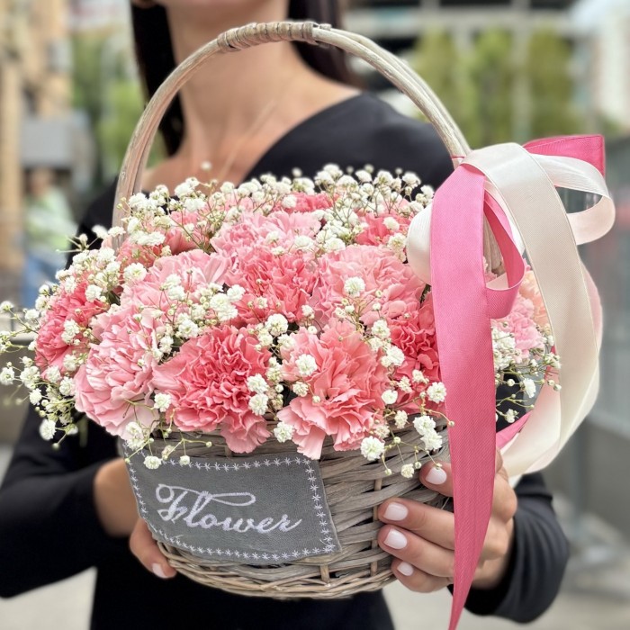 25 гвоздик Розовый микс в корзине