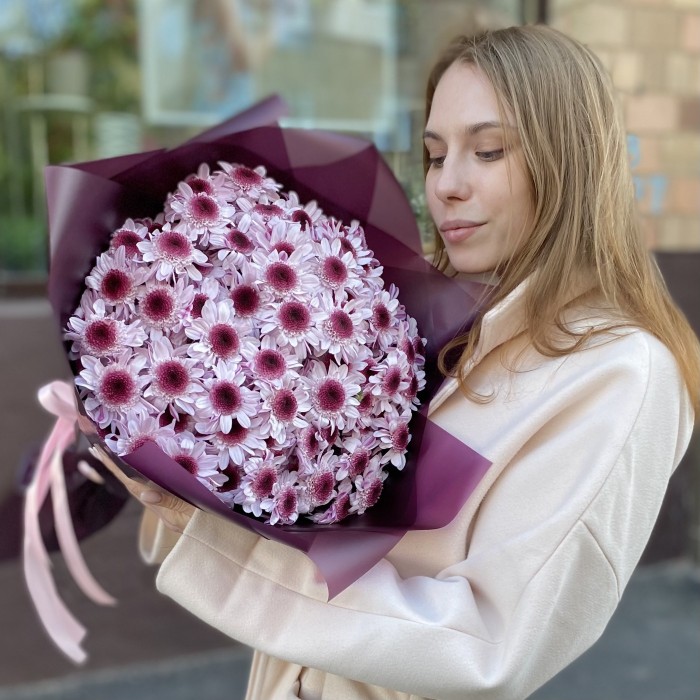 25 кустовых хризантем Стреза