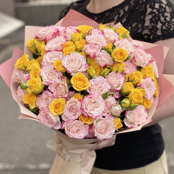 25 кустовых роз Нежные Мысли